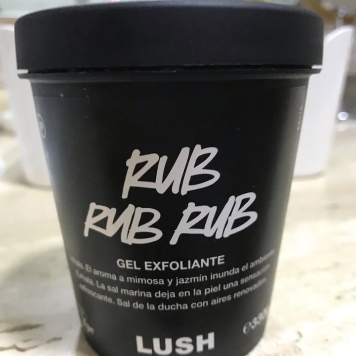 photo of LUSH Fresh Handmade Cosmetics Rub Rub Rub shared by @anadb on  03 Oct 2021 - review