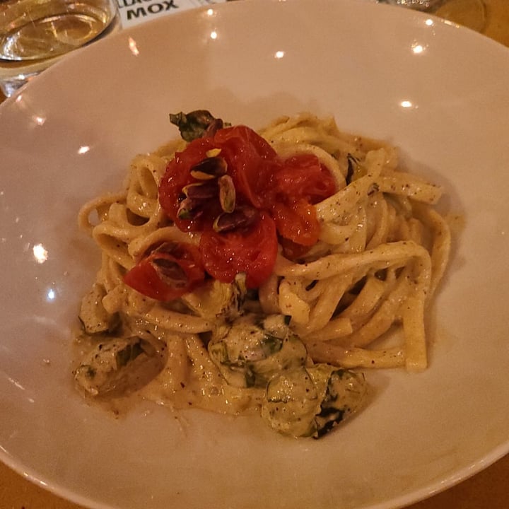 review photo of Origami Tagliolini Al Pesto Di Pistacchi Con Pomodorini Confit E Cavolini Di Bruxelles shared by @maticosta on 14 Mar 2022 - review