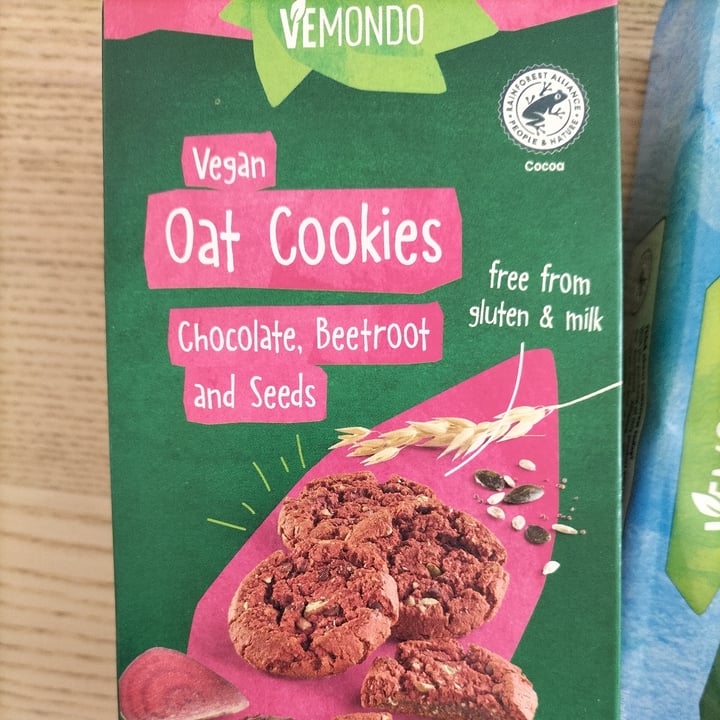photo of Vemondo Vegan Oat Cookies Chocolate, Beetroot and Seeds shared by @valeriami on  09 Mar 2022 - review