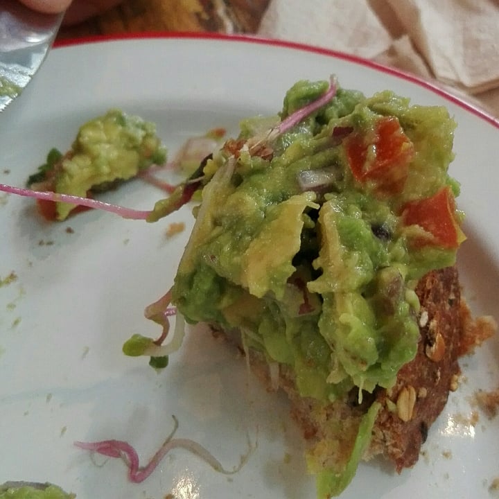 photo of Chicama Avocado toast shared by @vikvegan on  11 Apr 2021 - review