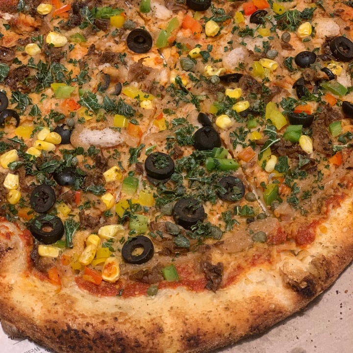 photo of Marcello's plant based pizza Veggie supreme shared by @leeponce on  24 Feb 2021 - review