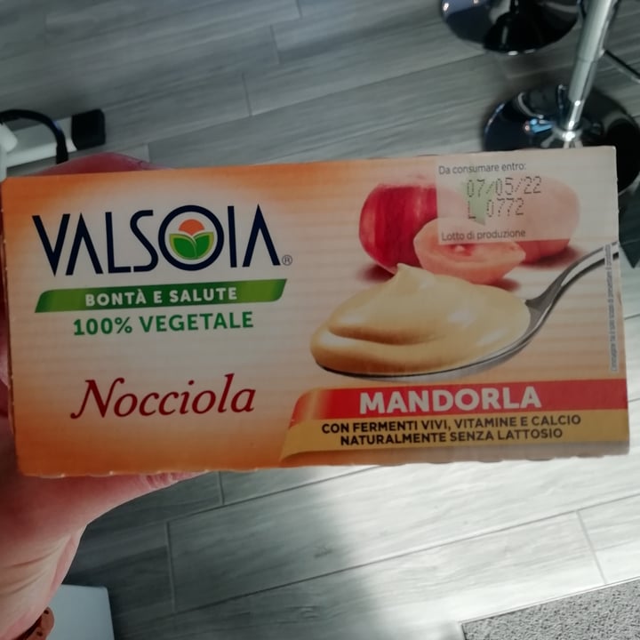 review photo of Valsoia Nocciola Mandorla shared by @4ngie on 22 Apr 2022 - review