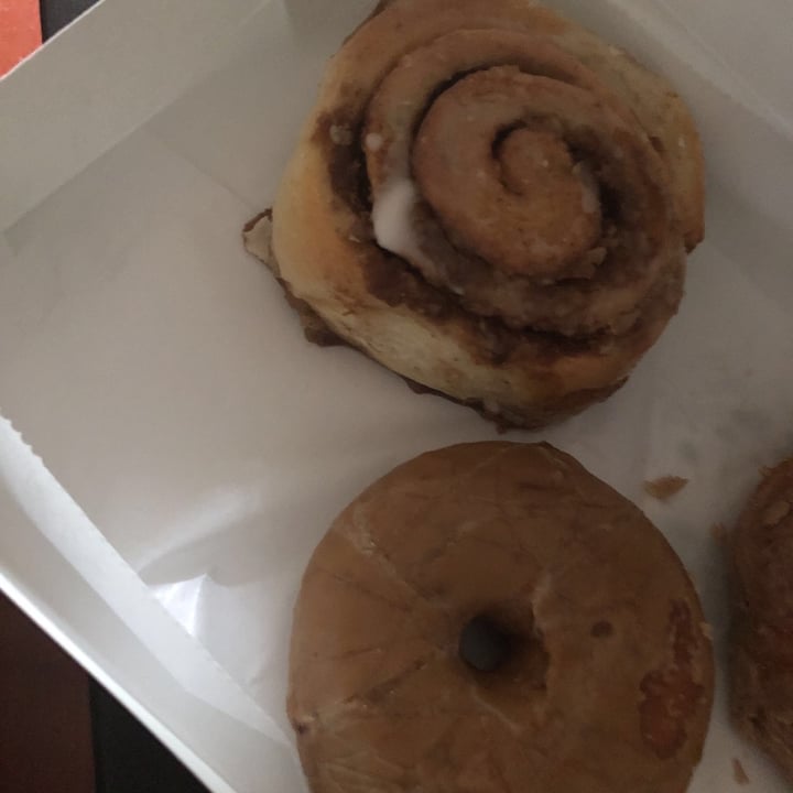 review photo of Joyfully Baked Cinnamon Roll shared by @ahanley72 on 14 Aug 2021 - review