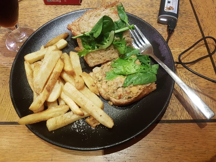 photo of Mugg & Bean Toasted chickpea mayo sandwich shared by @sunshineyum on  07 Jan 2020 - review