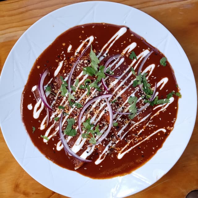Photo of the dish “Enmoladas”