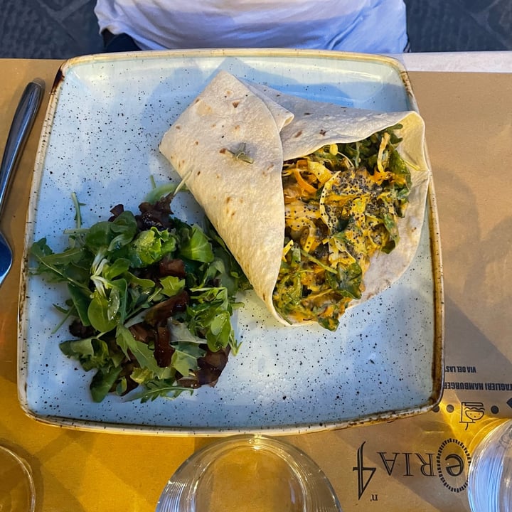 photo of Vineria N°4 Shawarma versione veg shared by @lulu85 on  20 Jul 2022 - review