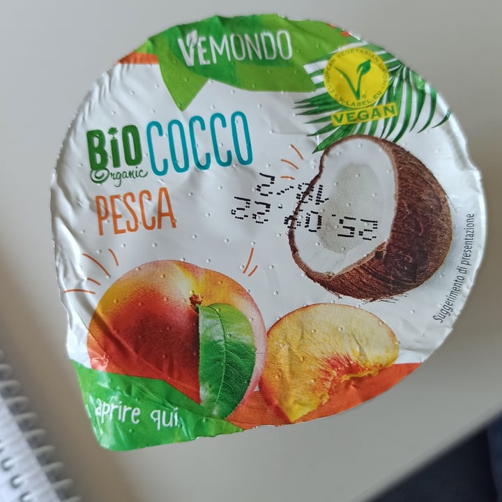 photo of Vemondo  yogurt al cocco e pesca shared by @smarties on  12 Sep 2022 - review