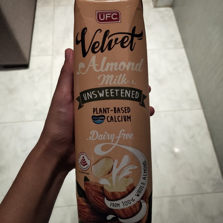 photo of UFC Almond Milk Unsweetened shared by @tintino on  06 Dec 2020 - review