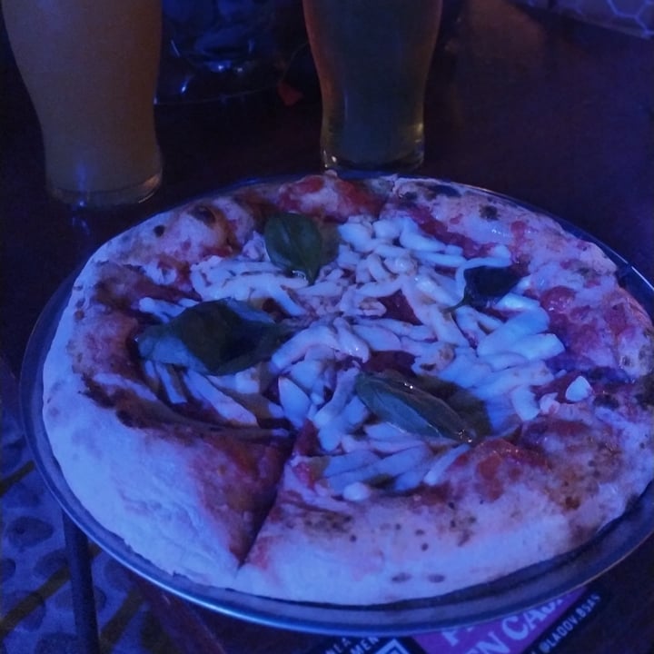 photo of Lado V Pizza Margarita shared by @veritohosen on  02 May 2022 - review