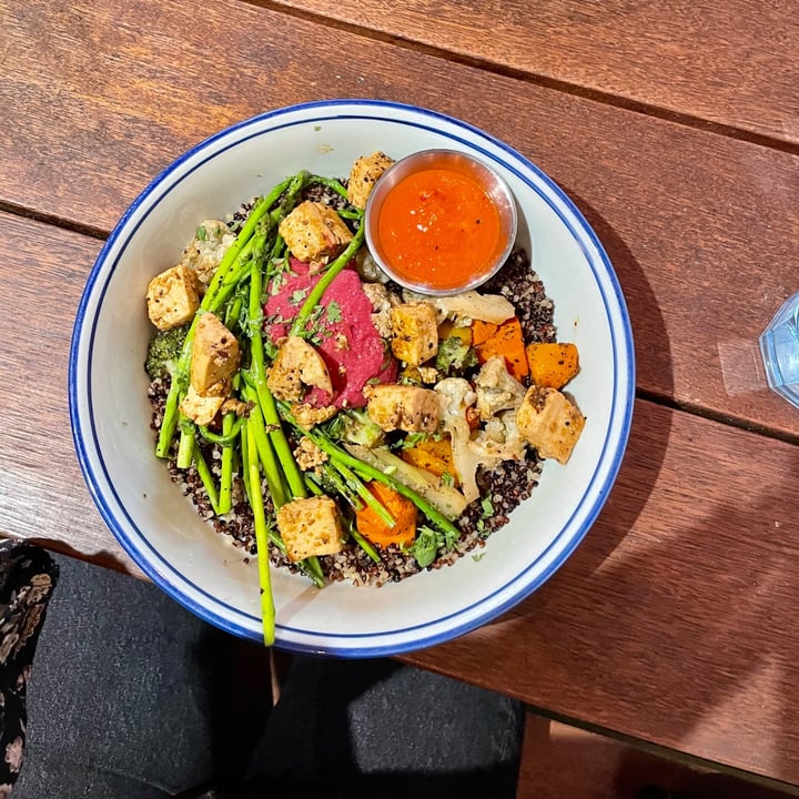 photo of Shake Farm Make Your Own Bowl shared by @priyangav on  16 May 2021 - review