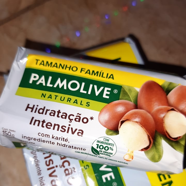 review photo of Palmolive Sabonete com karité, ingrediente hidratante shared by @mariakkjkk on 12 Feb 2022 - review