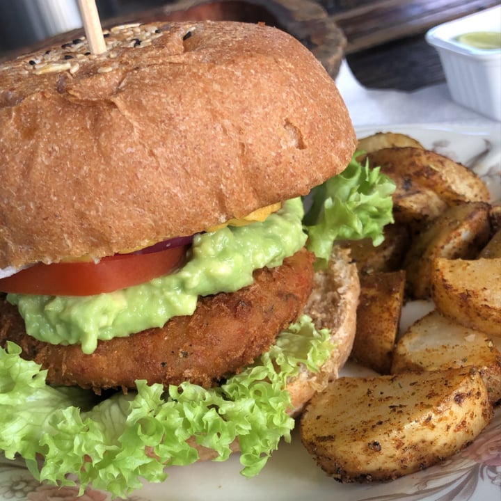 photo of Mazon Vegano Burger Green shared by @vanessaabazan on  13 Jan 2021 - review