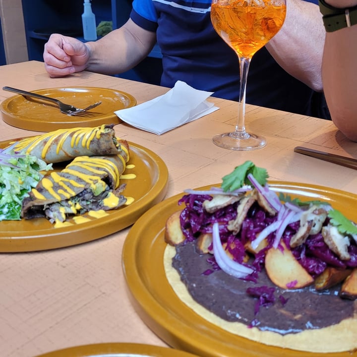 photo of Oleada Plant Based Taco Pastor shared by @kamulis2 on  30 Oct 2021 - review