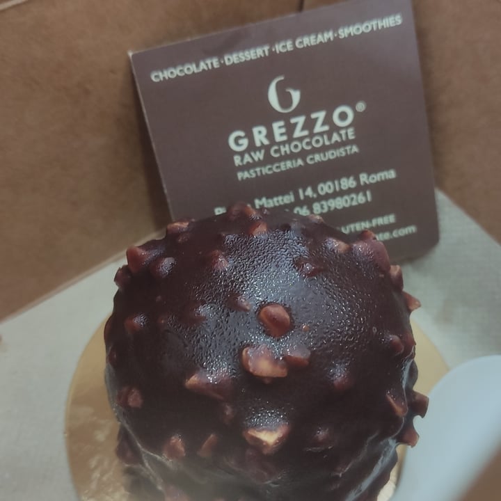 review photo of Grezzo Raw Chocolate Emblema alla nocciola shared by @chiabbi on 24 Aug 2022 - review