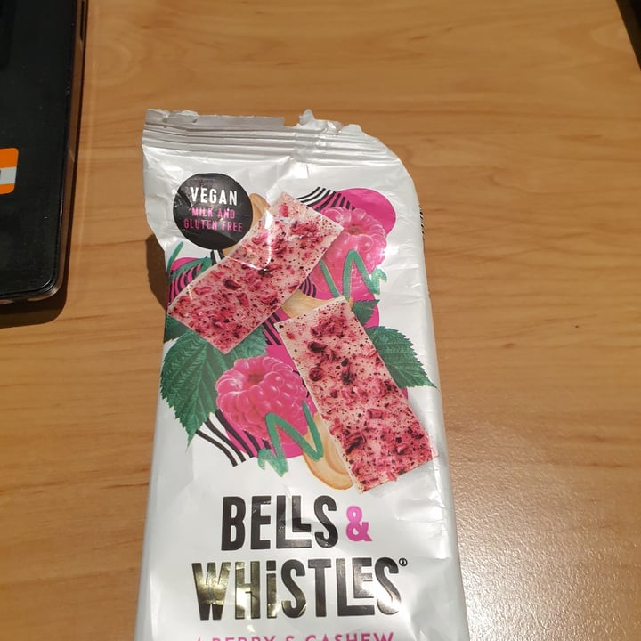 photo of Bells & Whistles Berry And Cashew Cake Slices shared by @jennia on  03 Feb 2021 - review