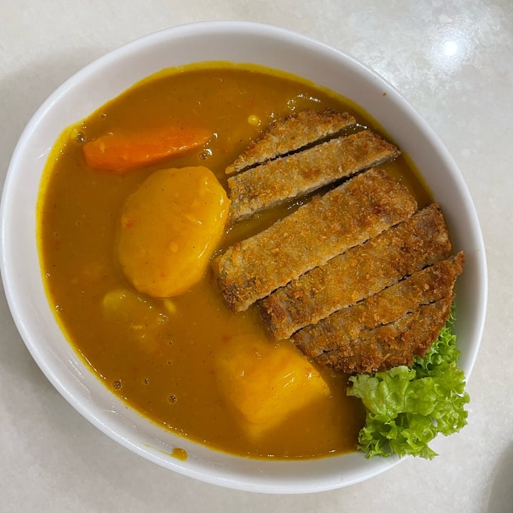 photo of Lucky Cat Curry Katsu Noodles shared by @wjynn on  20 Jun 2022 - review