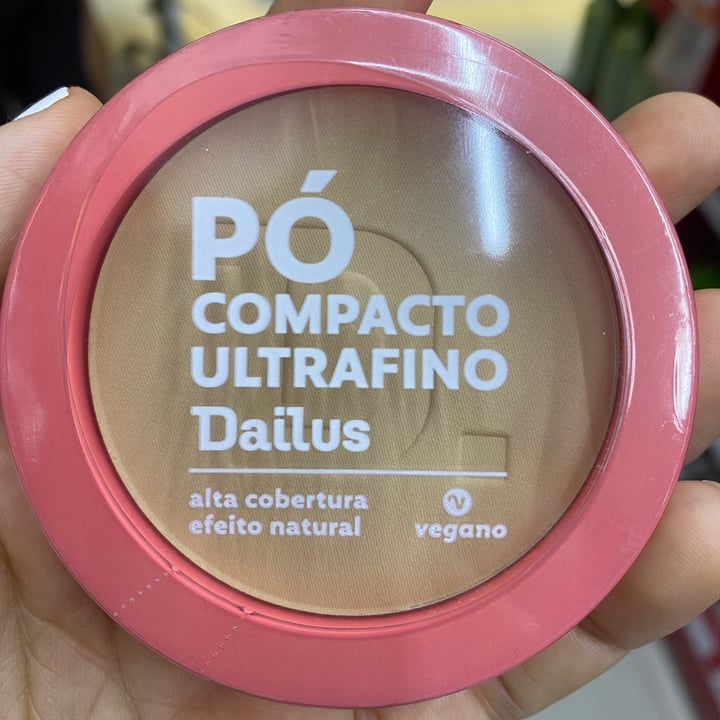 photo of Pó compacto ultrafino - Dailus Pó compacto ultrafino - Dailus shared by @biayusuf on  05 May 2022 - review