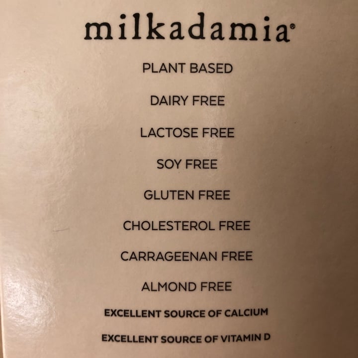 photo of Milkadamia Macadamia Milk Unsweetened shared by @veggietable on  12 Feb 2021 - review