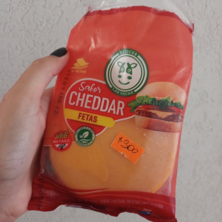 photo of Felices Las Vacas Queso en fetas sabor chedar shared by @zoestorino on  30 Jan 2022 - review