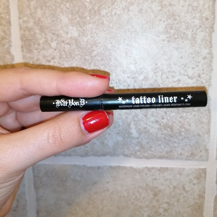 photo of KVD Beauty Eye Liner shared by @sofko on  14 Apr 2021 - review