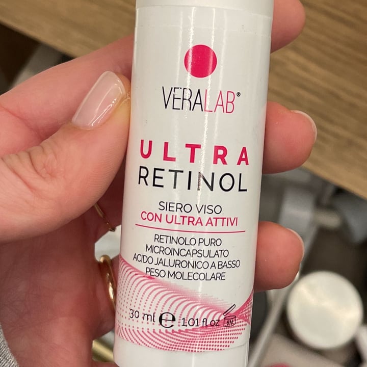 review photo of Veralab Ultra Retinol siero viso shared by @eleonoraerbetta on 11 Apr 2022 - review