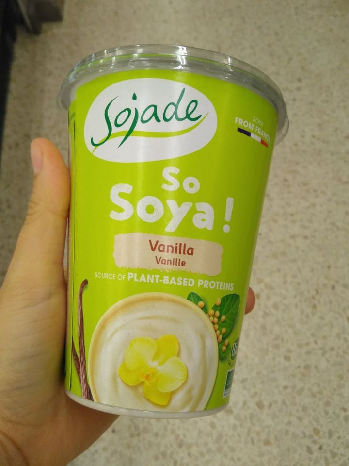 photo of Sojade So Soja! Vanilla Yogurt alternative 400g shared by @nuriaolme on  23 Sep 2019 - review
