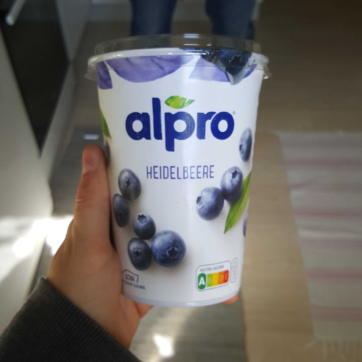 photo of Alpro Blueberry Yogurt shared by @schloddi on  30 Apr 2020 - review