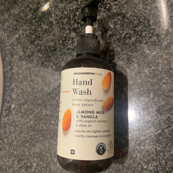 photo of Woolworths Almond milk and Vanilla Hand Wash shared by @lovelyvegan on  19 Sep 2021 - review