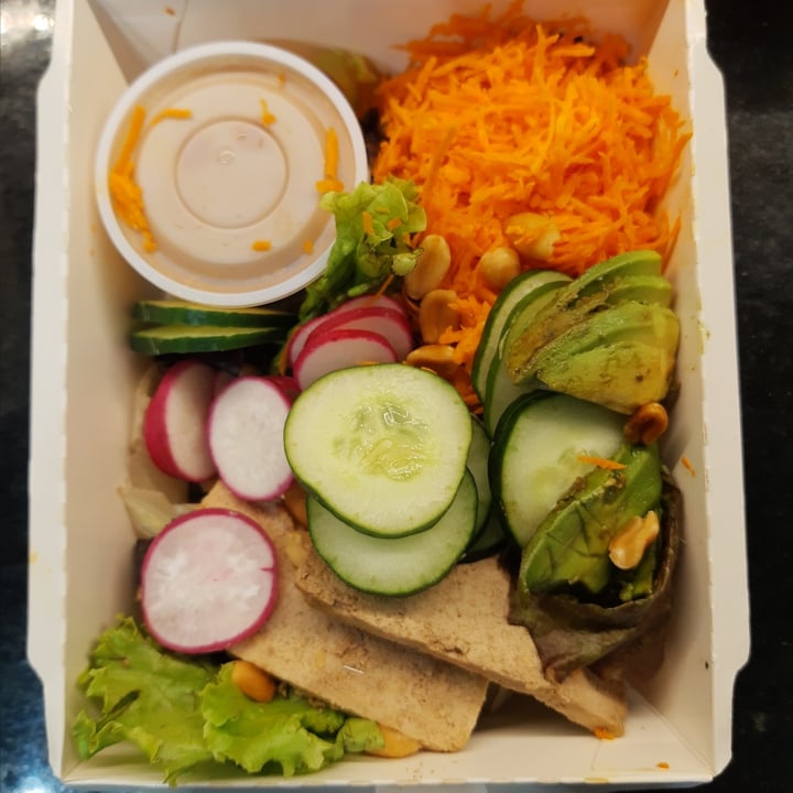 review photo of Green eat Thai-Thai Salad shared by @chelldu on 22 Feb 2022 - review