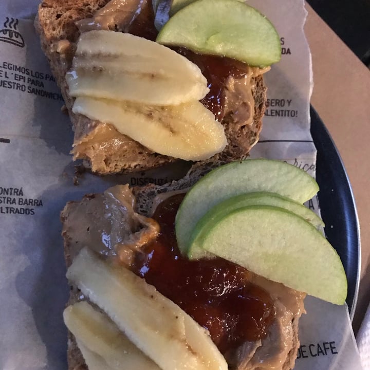 photo of Tienda de Café Peanut Butter  Toast shared by @ladybiird on  21 Feb 2021 - review