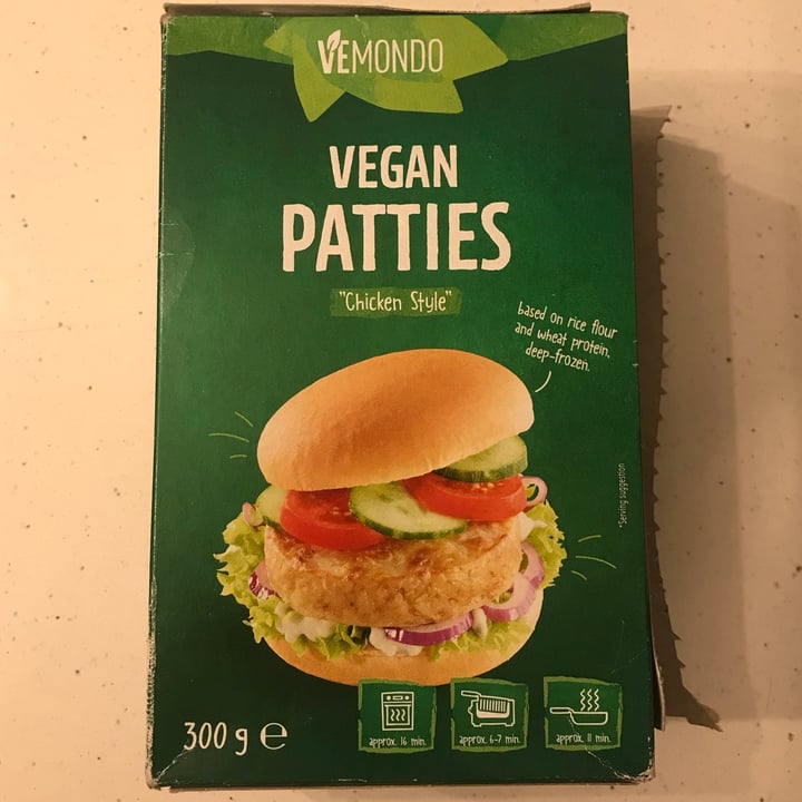 review photo of Vemondo Vegan Patties Chicken Style shared by @ariannaarisio on 24 May 2022 - review