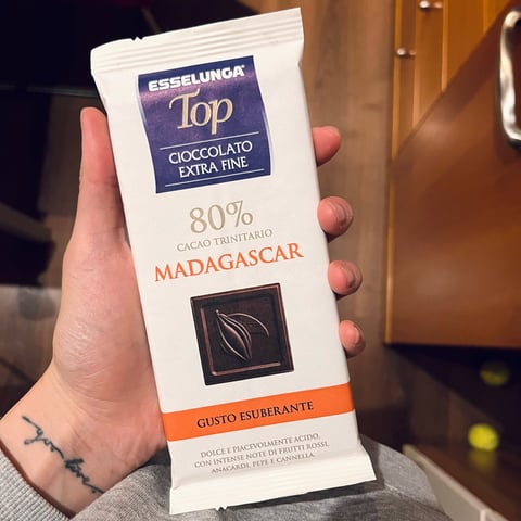 Esselunga Top Cioccolato Extra Fine 80% Madagascar Reviews | abillion