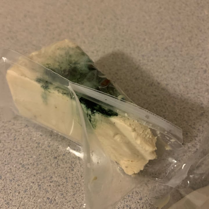 photo of Nuts For Cheese Super blue shared by @mariposaeats on  26 Dec 2021 - review