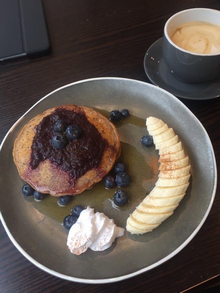 review photo of Vutie Beets Blueberry fields shared by @amyfortheanimals on 04 Jan 2020 - review
