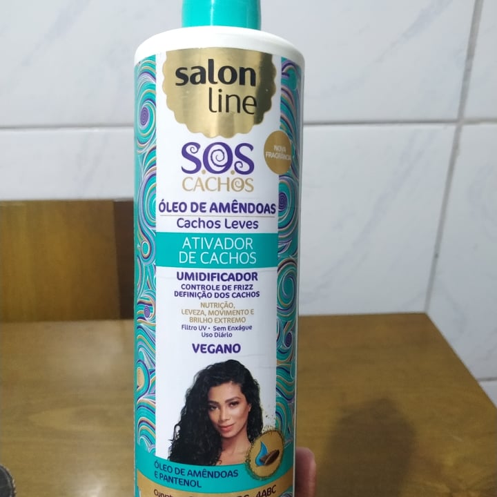 review photo of Salon line Ativador de Cachos Óleo De Amêndoas S.O.S Cachos shared by @adrianabr on 25 Apr 2022 - review