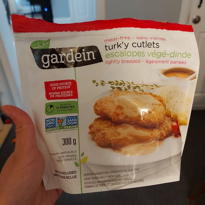 photo of Gardein Lightly Breaded Turky Cutlets shared by @leahbelanger on  23 Jun 2021 - review