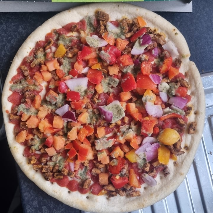 photo of Goodfella's Meatless Mediterranean Stone Baked Pizza shared by @aamanda82 on  27 Jul 2022 - review