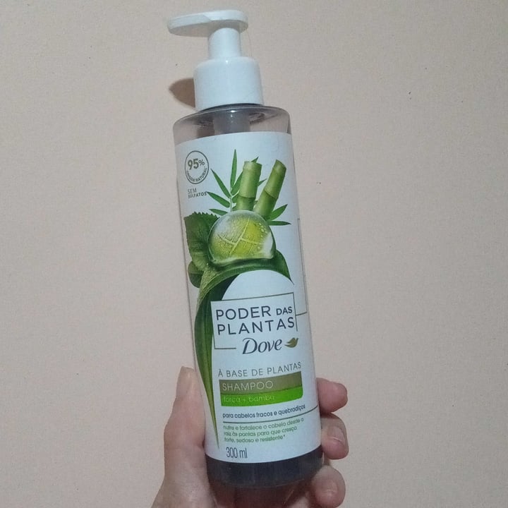 review photo of Dove Shampoo - Poder das Plantas * força + bambu * shared by @grazimarchezini on 22 Apr 2022 - review