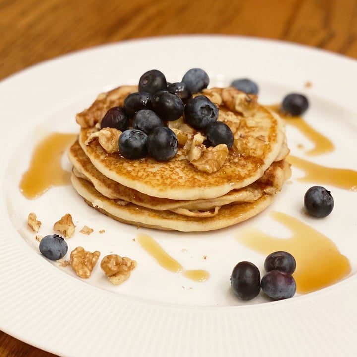 review photo of King Arthur Flour King Arthur’s Gluten Free Pancake Mix shared by @florabased on 23 Feb 2020 - review