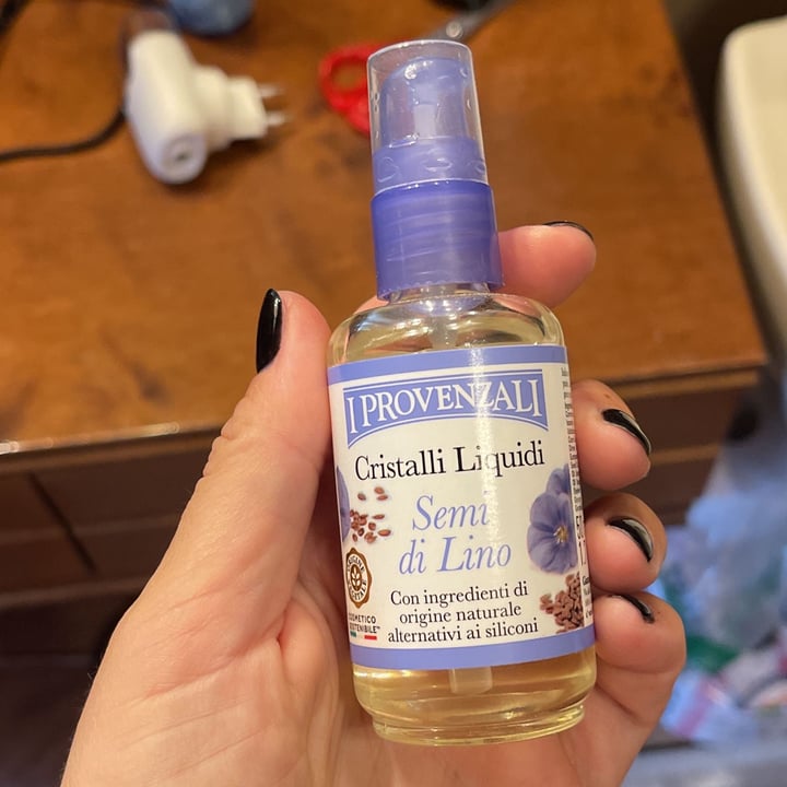 photo of I Provenzali Cristalli Liquidi  ai semi di lino shared by @sara201287 on  30 Aug 2022 - review