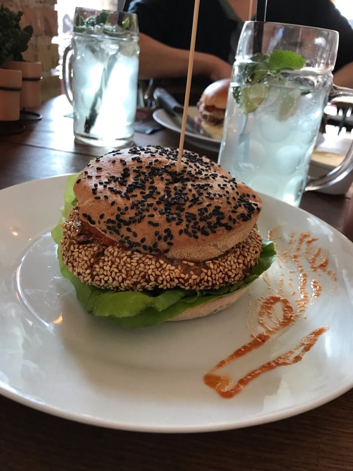 review photo of Østerbros originale Burgerrestaurant Vegan Burger shared by @emmat1234 on 09 Apr 2019 - review