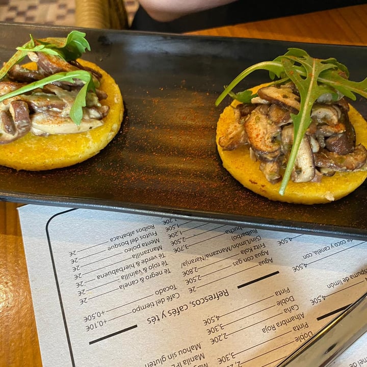 photo of MESTIZA - plant based restaurant Mini Arepas Reina Pepiada shared by @rolandobolson on  10 Oct 2022 - review