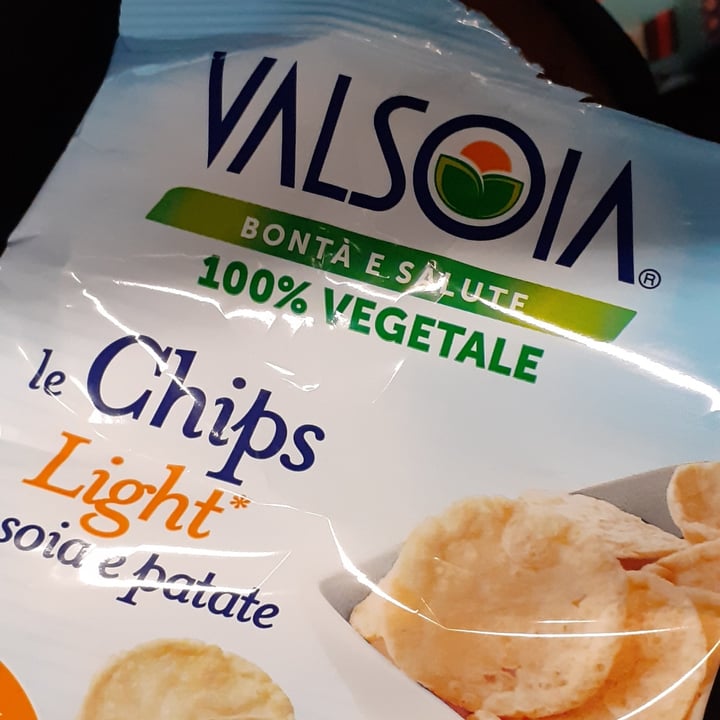 photo of Valsoia Le chips light di soia e patate shared by @beatricetralla on  04 Apr 2022 - review