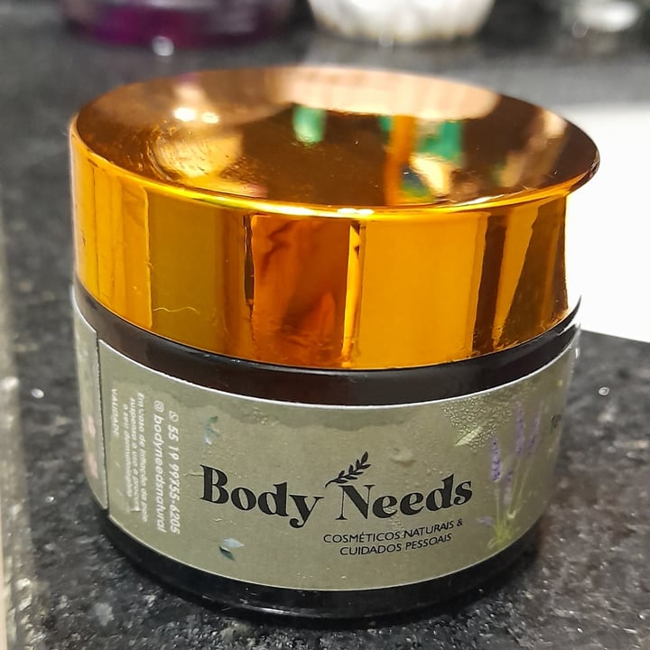 photo of body needs creme hidratante facial shared by @silviabrito on  06 May 2022 - review