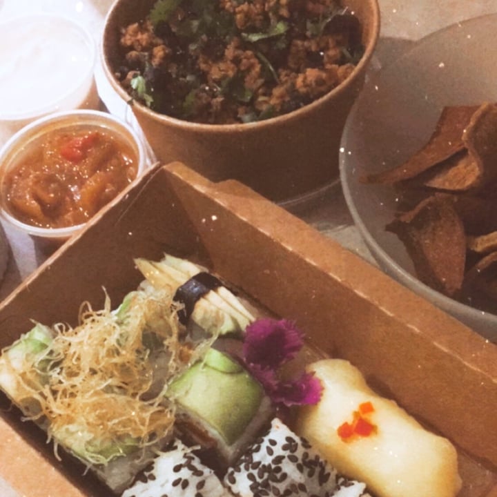 photo of Let it V - Vegan Sushi Porotos con Soja Texturizada shared by @majonietolamas on  08 Jun 2020 - review