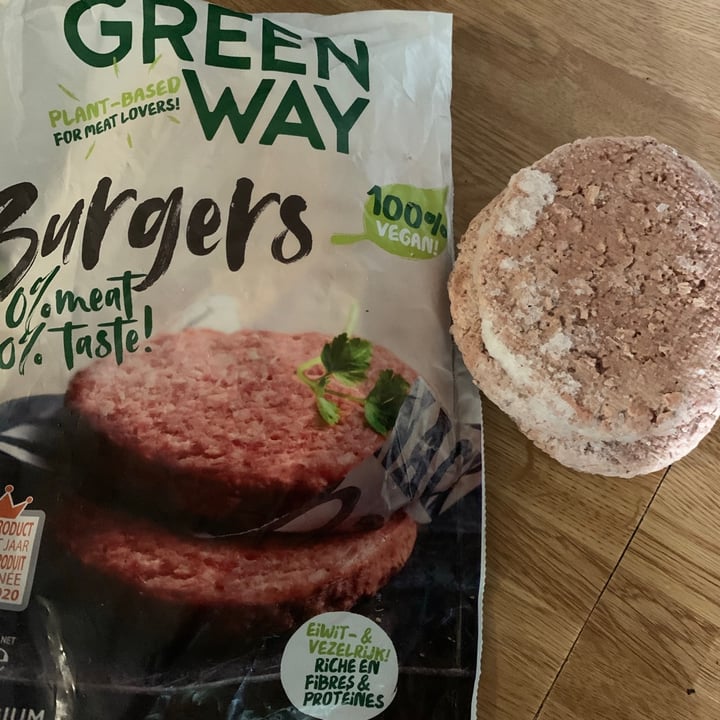 photo of Greenway Frozen burgers shared by @vegandfred on  26 Nov 2020 - review
