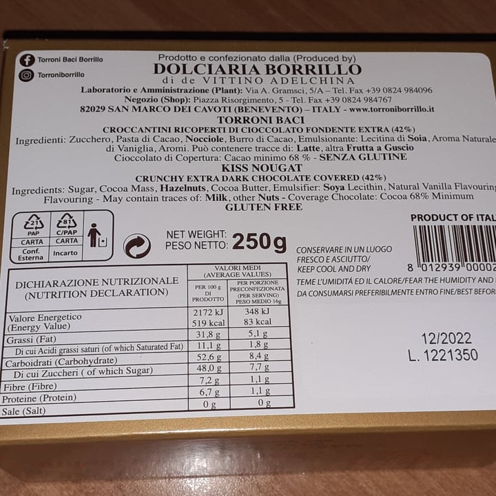 review photo of Dolciaria Borrillo Torroni al cioccolato shared by @carmenveg on 07 May 2022 - review
