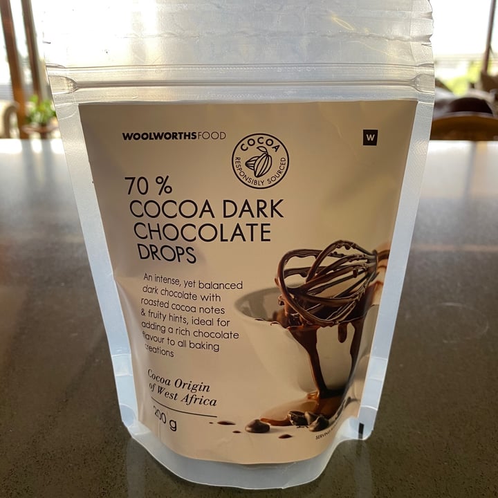 photo of Woolworths Food 70% cocao dark chocolate drops shared by @ilizemarais on  01 Jul 2021 - review