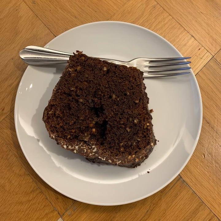 review photo of Seed Chocolate Hazlenut Cake shared by @sallyk on 26 Nov 2020 - review