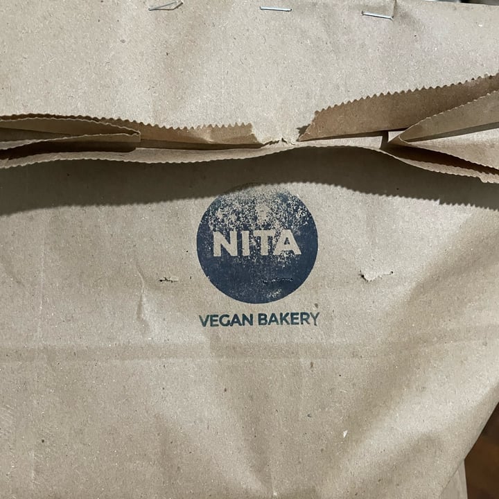 photo of Nita vegan bakery Hamburguesa Simple shared by @pini2308 on  03 Oct 2022 - review